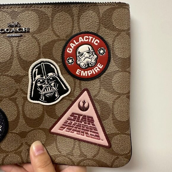 NWT!RARE!Coach x Star Wars Gallery Pouch In Signature Canvas With Patches F88545 - Picture 5 of 11
